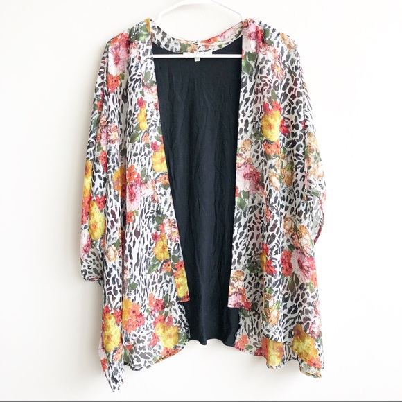 Daniel Rainn Sweaters - Daniel Rainn | Knit Back Animal Print Kimono